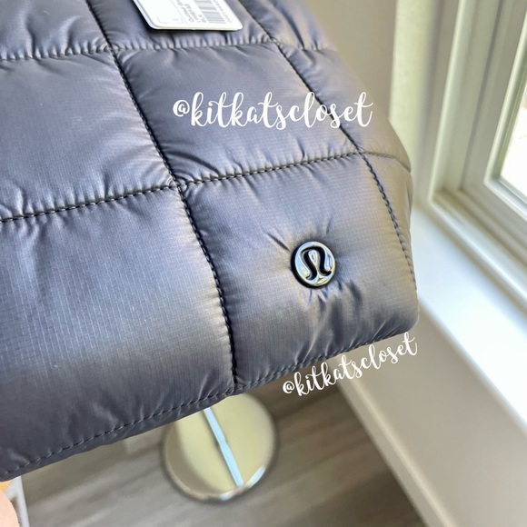 🆕 5L BLACK- NWT lululemon quilted grid crossbody bag with BLACK glossy emblem - Picture 7 of 14